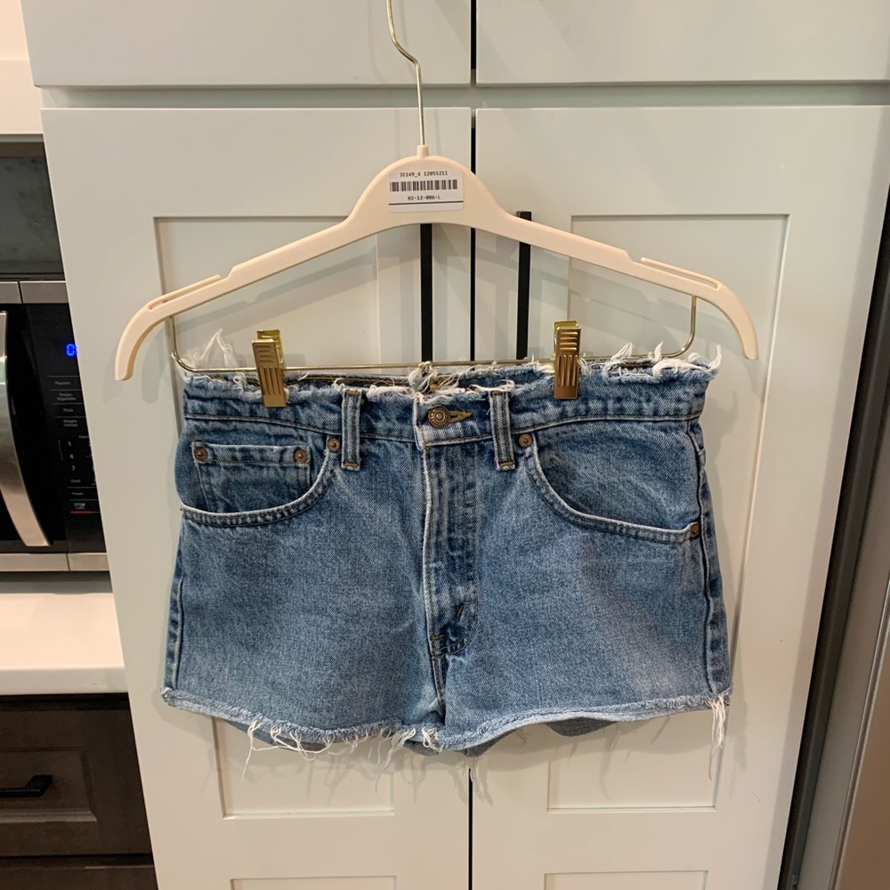 Levi’s 550 Denim Cutoffs